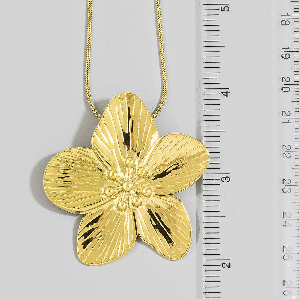 Plumeria Flower Beaded Center Pendant Necklace - House Of Jedidiah