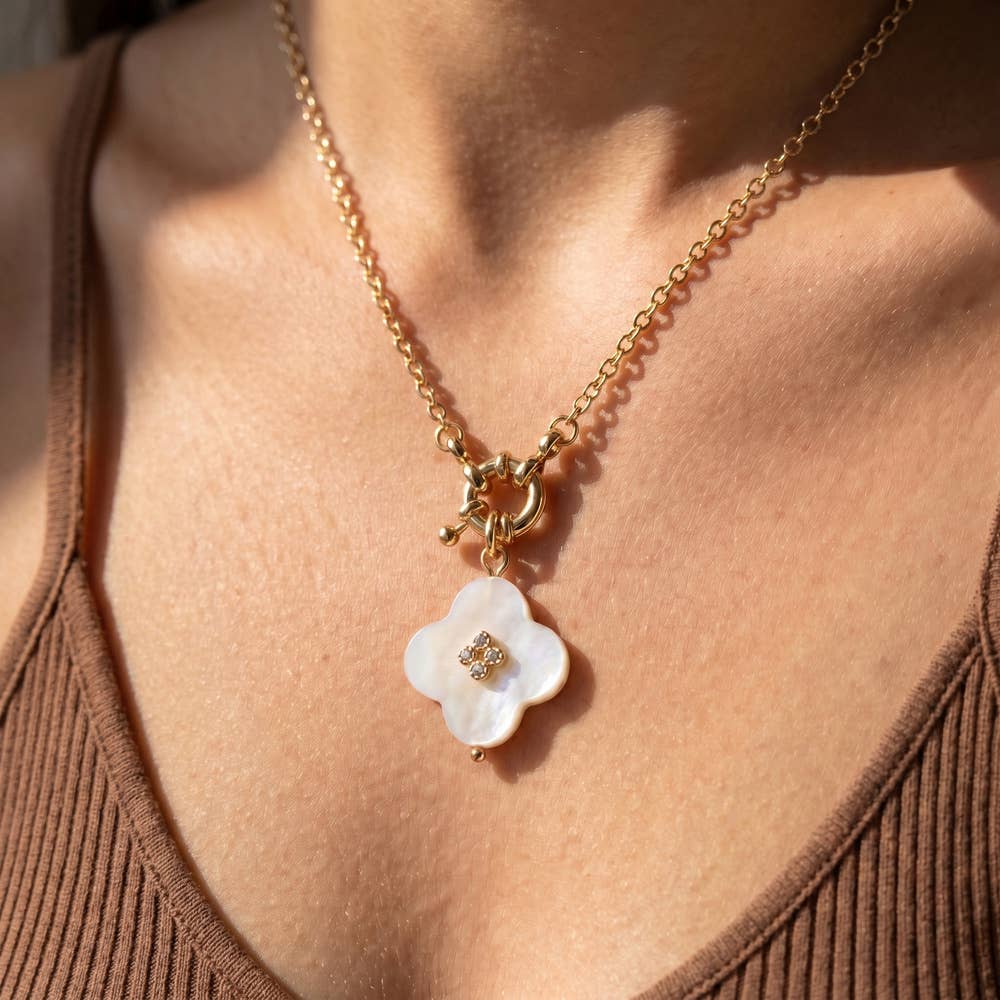 Shell Clover Pendant Necklace With Cz Center - House Of Jedidiah