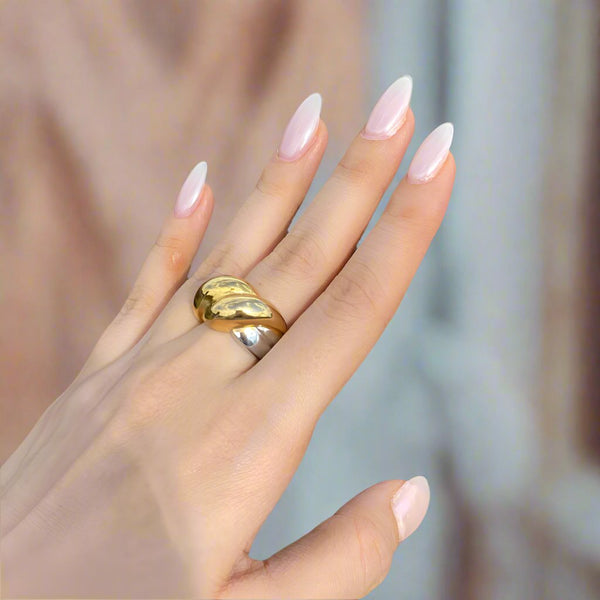 Waves of Love Ring