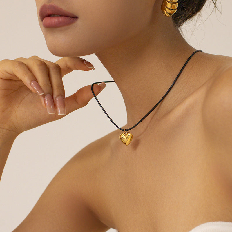 Amore Heart Pendant Necklace - House Of Jedidiah