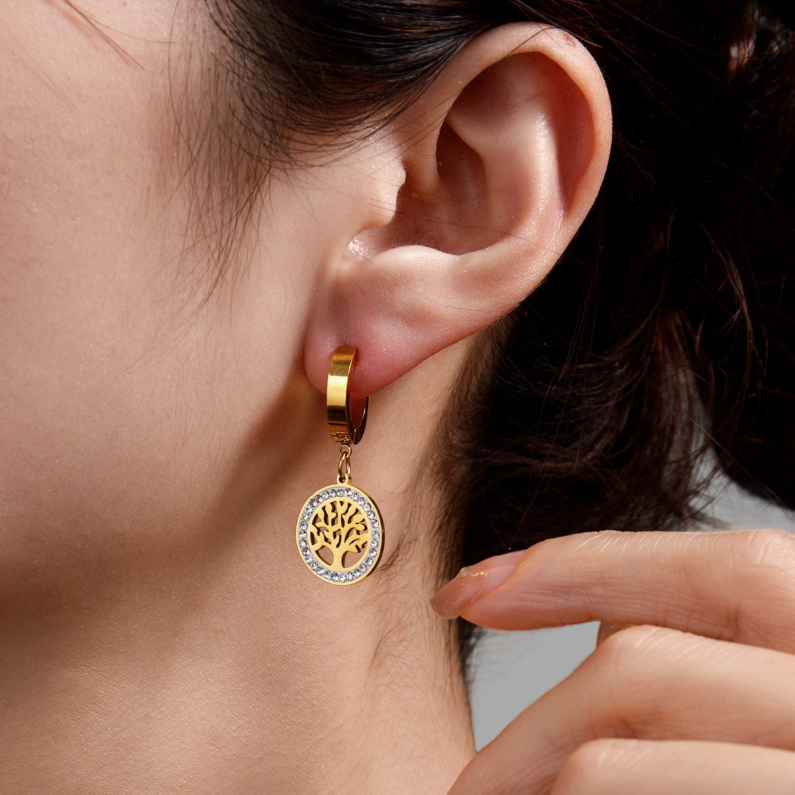 Elysia Tree of Life Diamond-Cut Earrings – 18k gold plated stainless steel round earrings